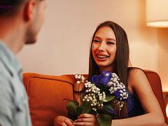 Laura Quest Se Fute Grav