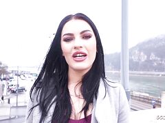 Honey Demon Agata Pe Strada