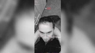 E Moarta Sa Suga Pula